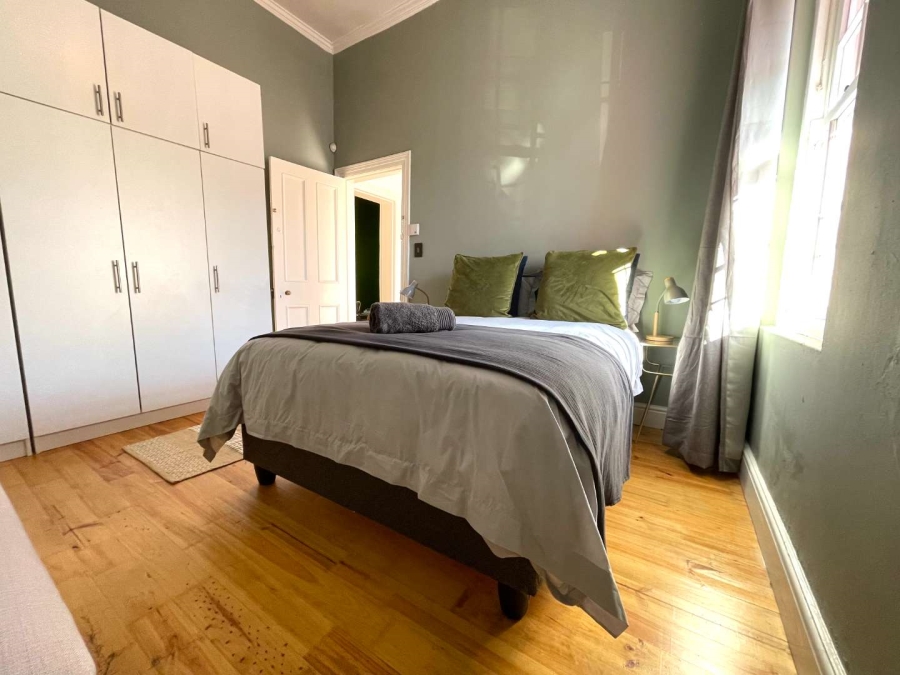 To Let 2 Bedroom Property for Rent in Woodstock Western Cape